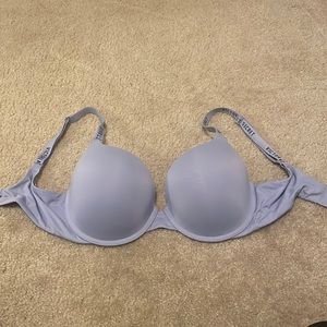 Victoria’s Secret tshirt bra